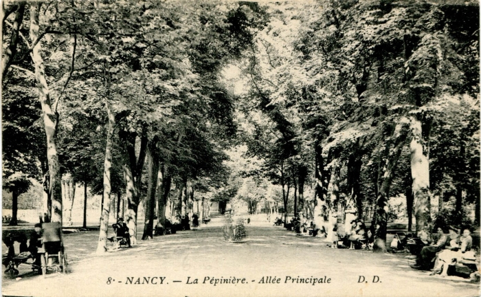 Allée principale