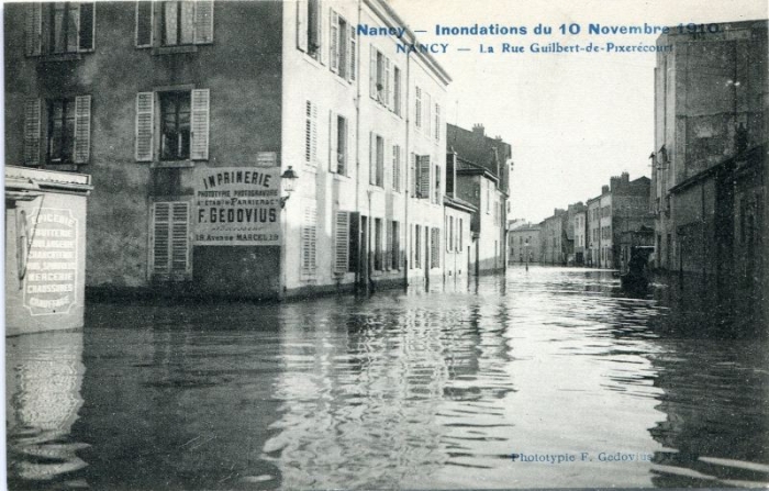 Rue Guilbert de Pixérécourt