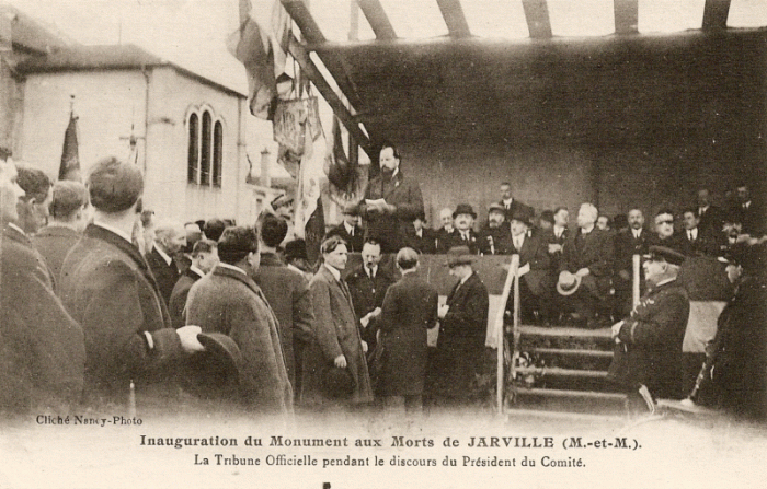 Le monument aux morts