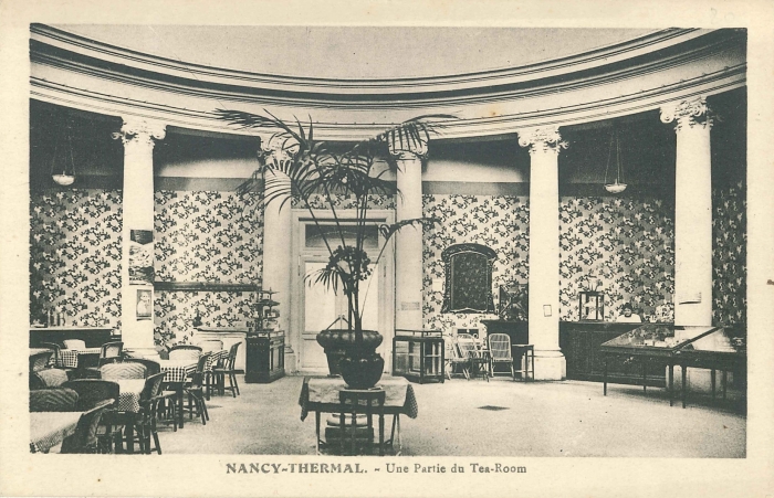 Une partie du tea-room