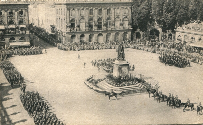 Revue Place Stanislas