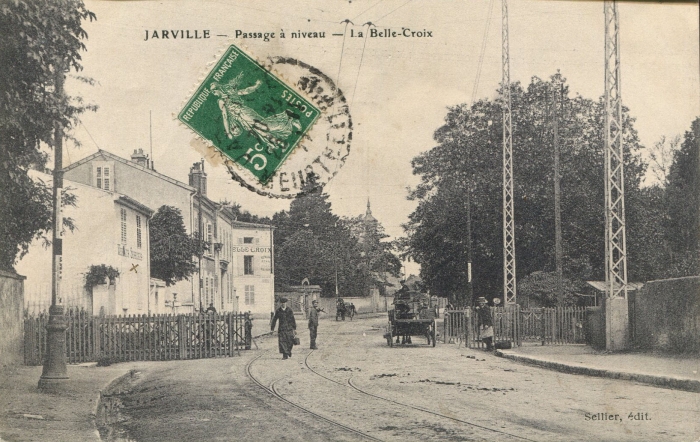 Grande-Rue - Passage à niveau - La Belle Croix