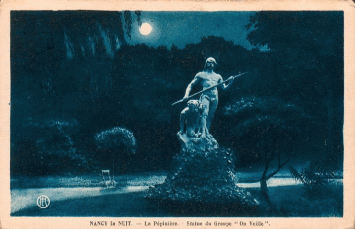 La Pépinière - Statue du Groupe "On Veille"