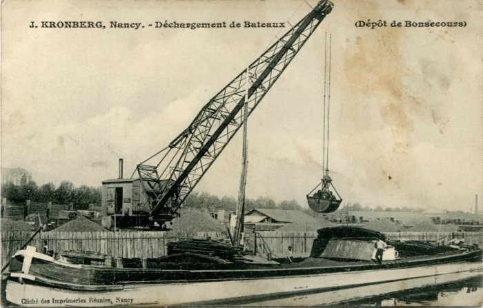 Déchargement de bateaux