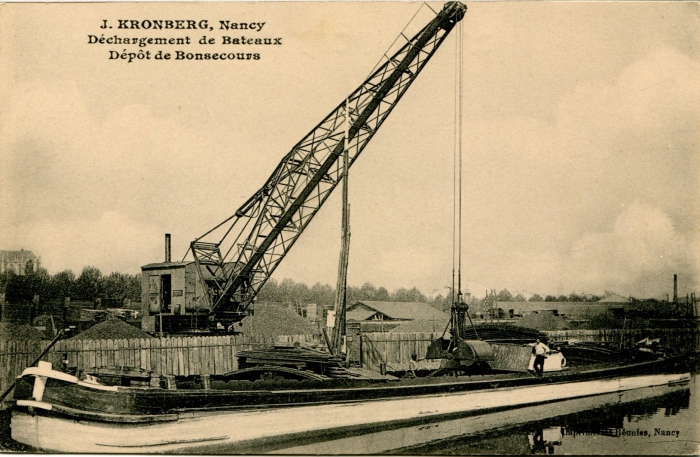 Déchargement de bateaux - Dépôt de Bonsecours