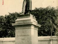 Dombasle [Place] et statue de Mathieu de Dombasle
