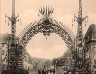 La Porte monumentale