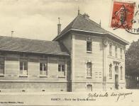 École des Grands Moulins