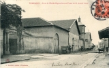 Porte de l'École et Ferme de M. Louis