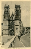 Église St-Martin et rue Gambetta