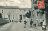 Les Écoles