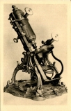 09 - Microscope