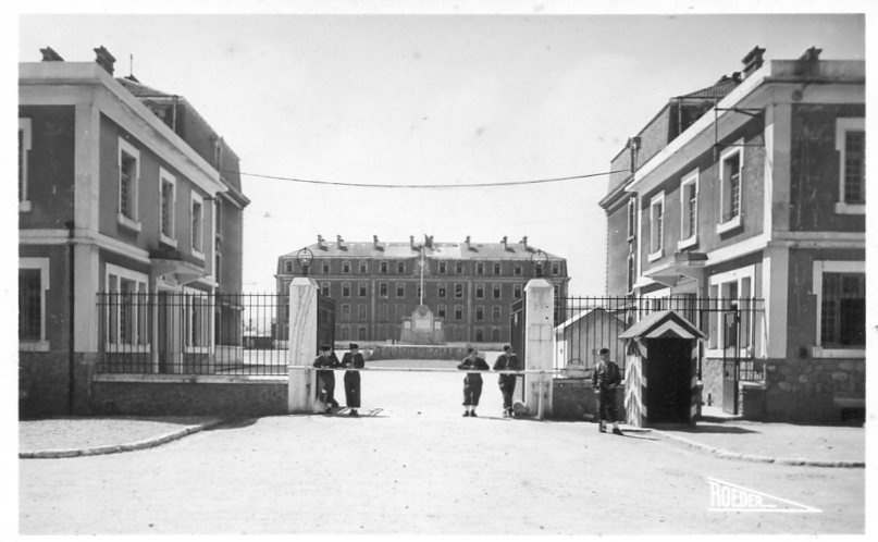 Entrée de la Caserne Drouot