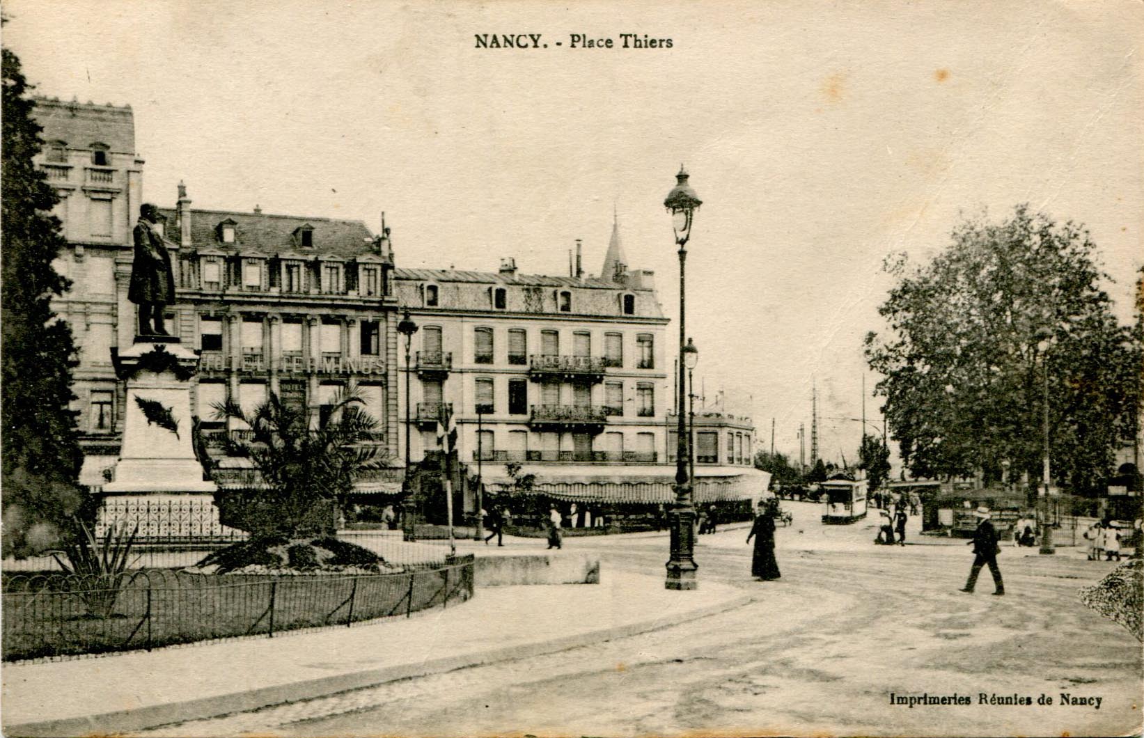 Nancy - Place Thiers 015