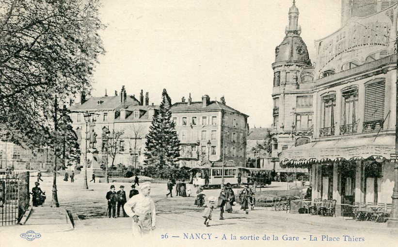Nancy - Place Thiers 025