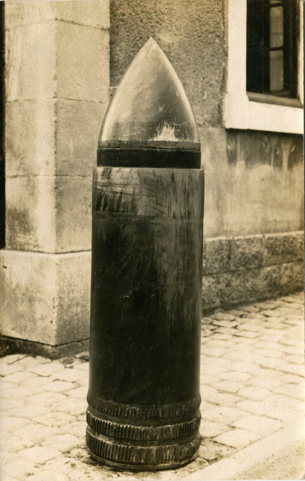 Obus de 380 mm