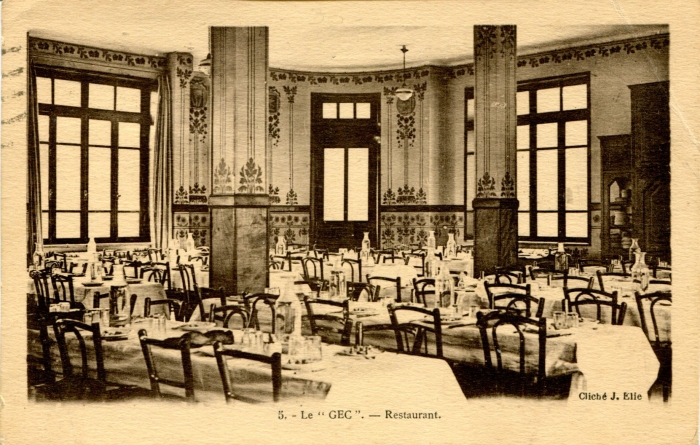 5 - Restaurant