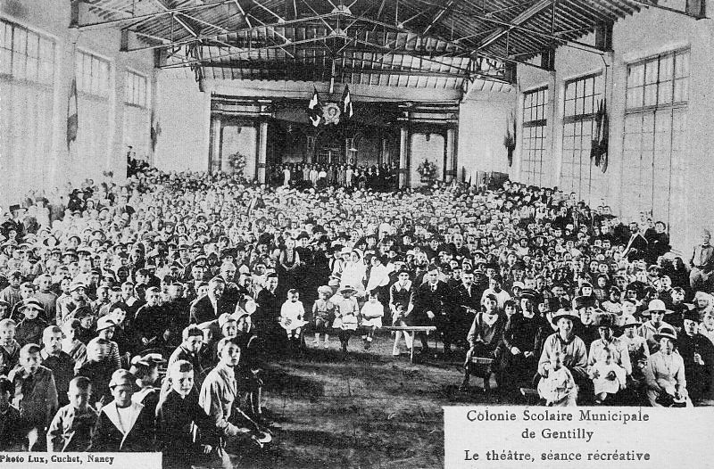 Le théâtre, séance récréative