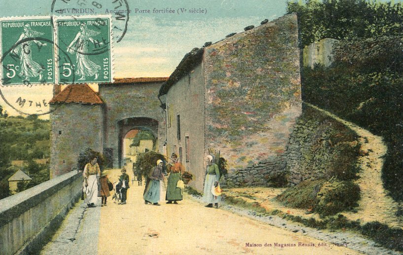 Porte fortifiée