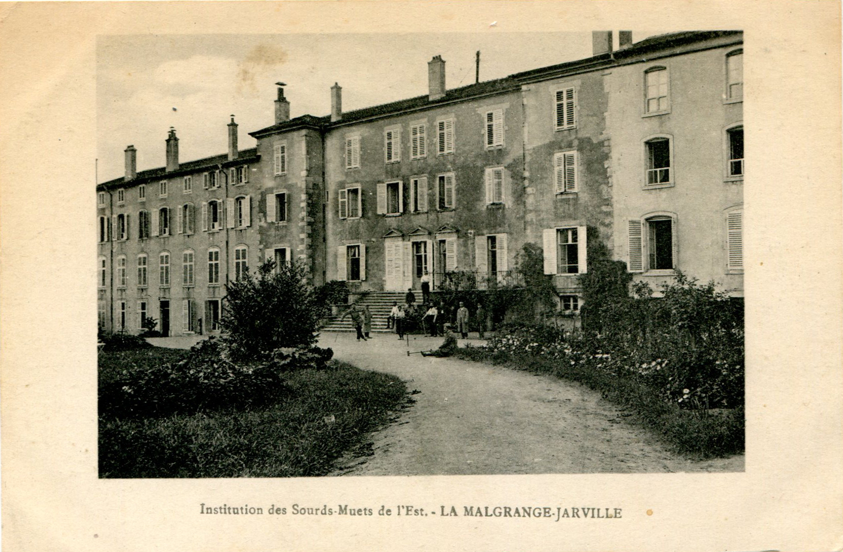 10 - Institution des Sourds-Muets