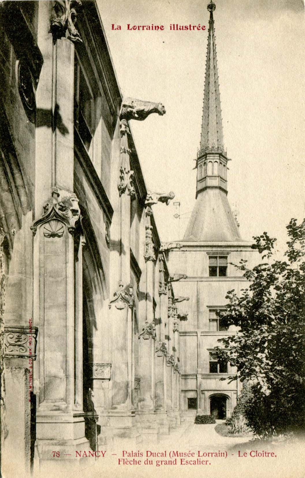 Le cloître