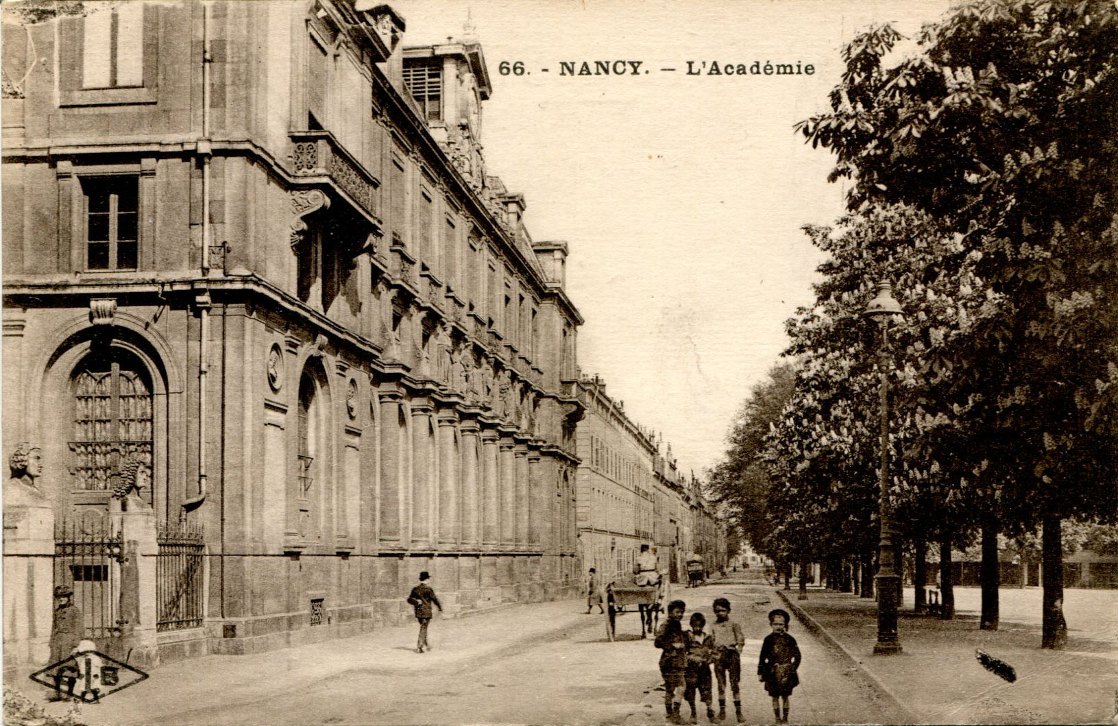 Palais de l'Université -19