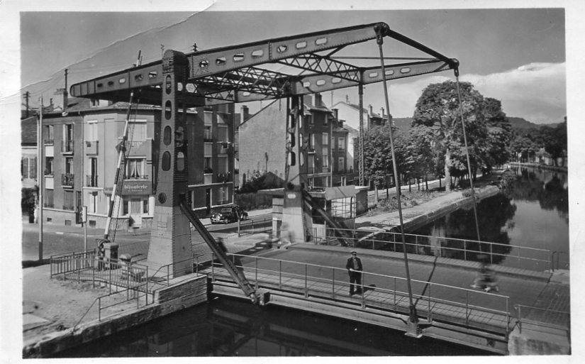 Pont tournant