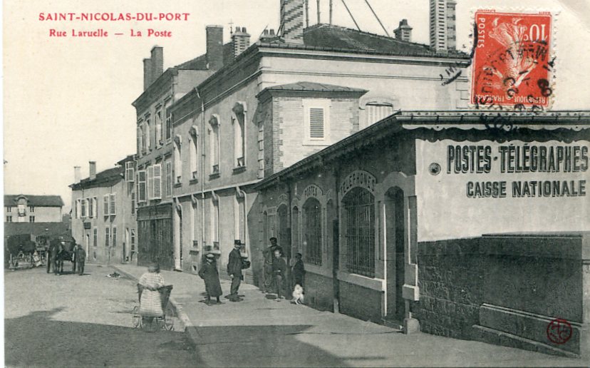 Rue Laruelle - La Poste