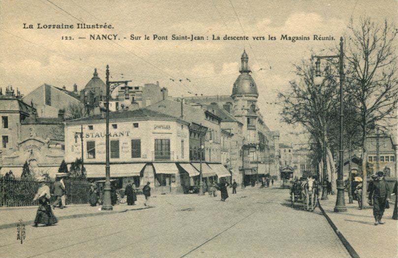 Descente vers les Magasins Réunis