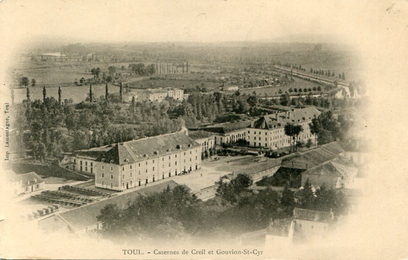 Casernes de Creil et Gouvion-St-Cyr
