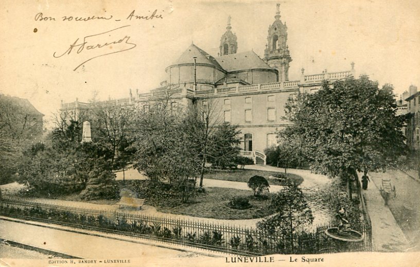 Le Square