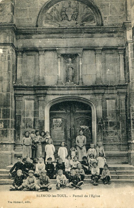 Portail de l'Église