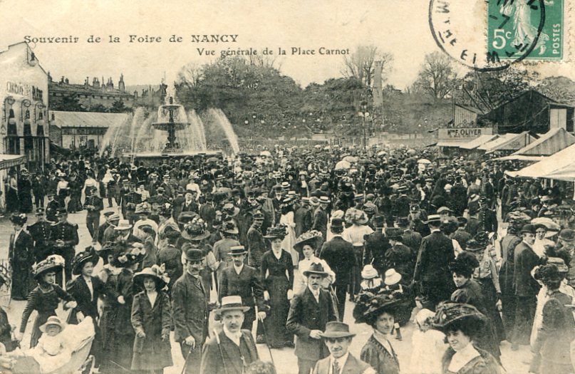 Vue générale de la place Carnot