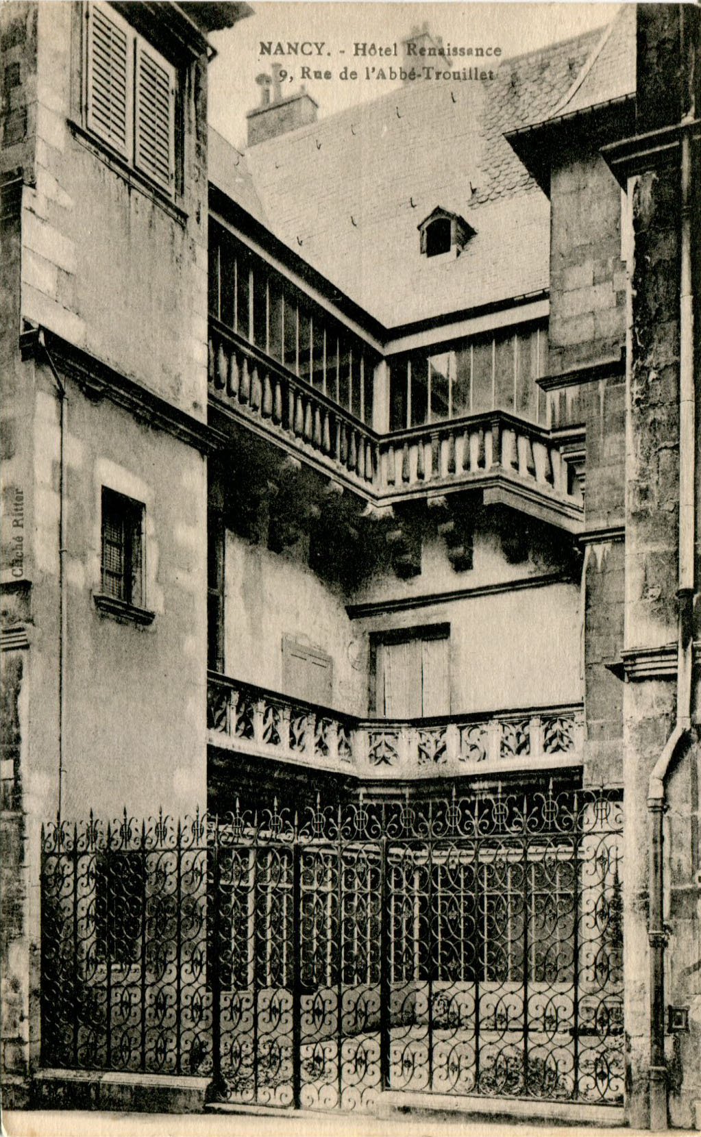 Rue Trouillet 02
