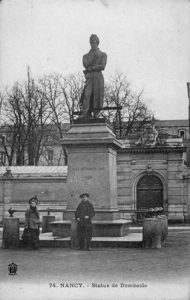 Statue de Dombasle 04