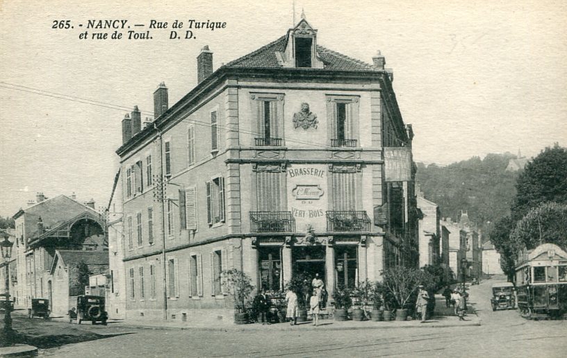 Rues de Toul et de Turique
