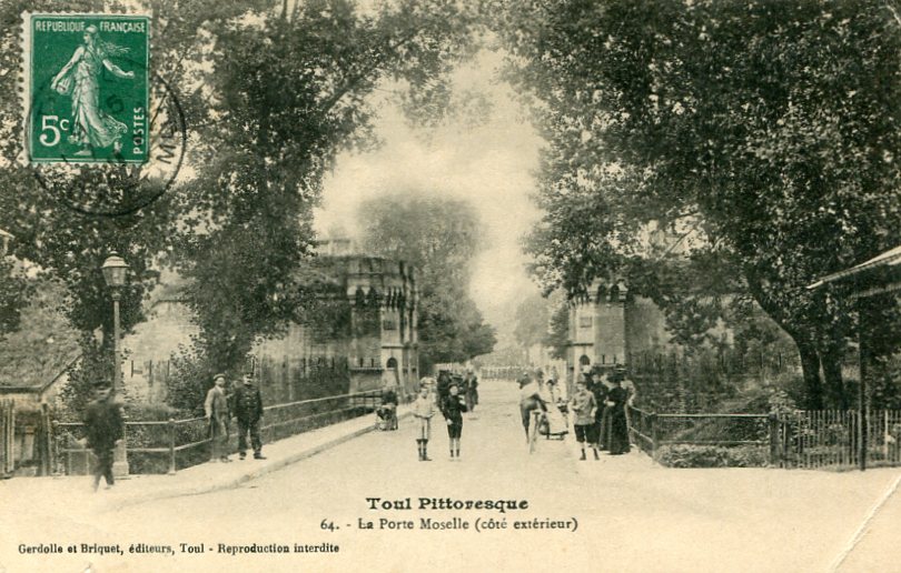 Côté extérieur