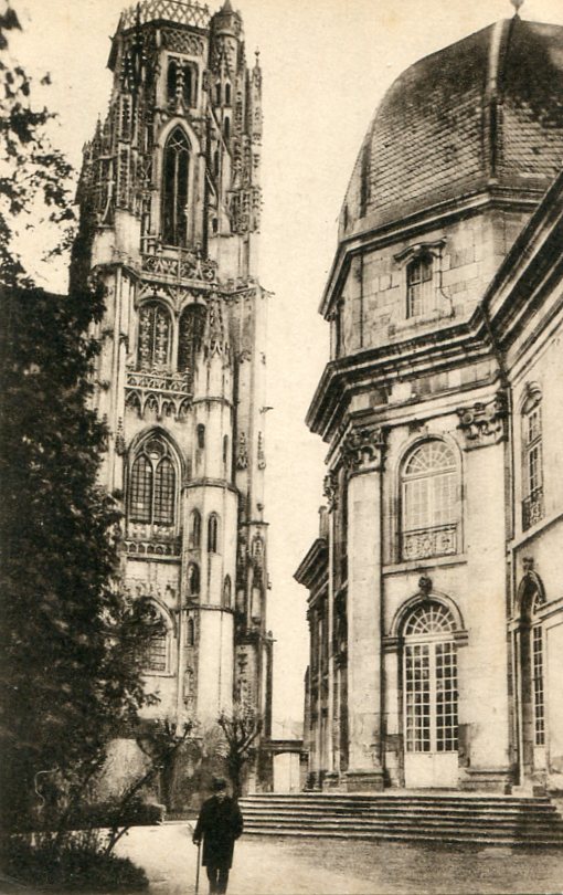 Cathédrale et Hôtel de Ville