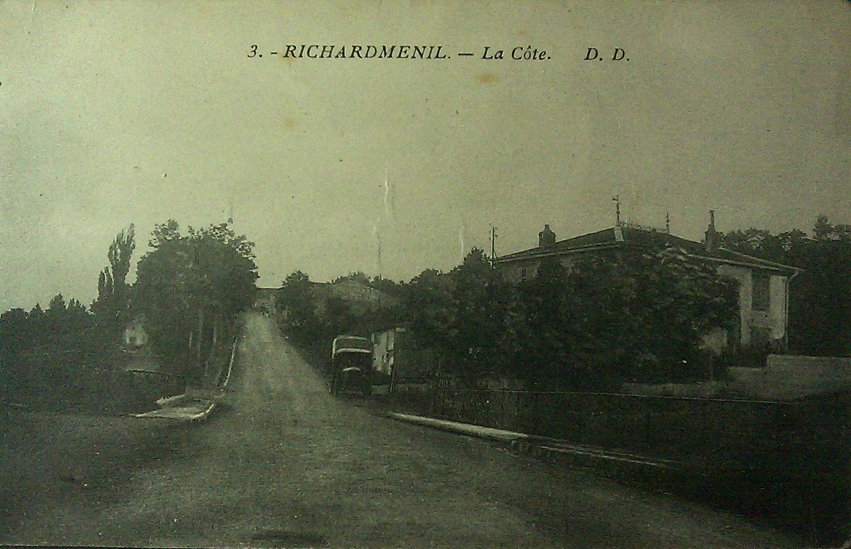 La Côte ■