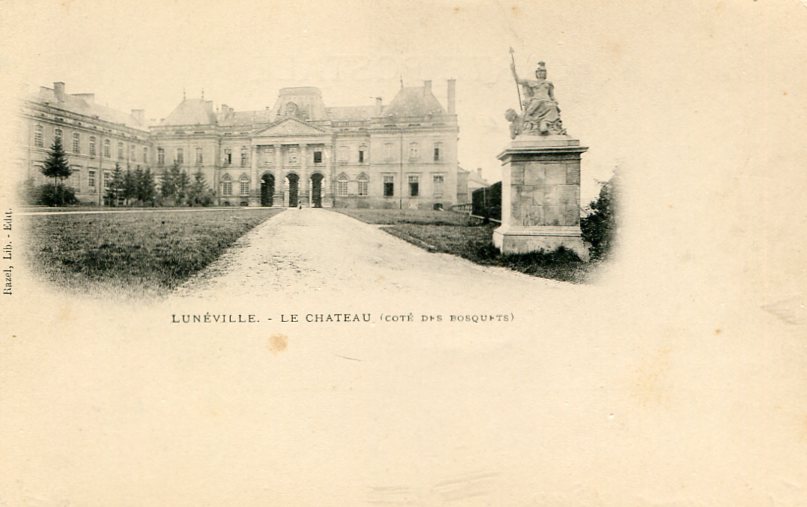 Le Château côté des bosquets