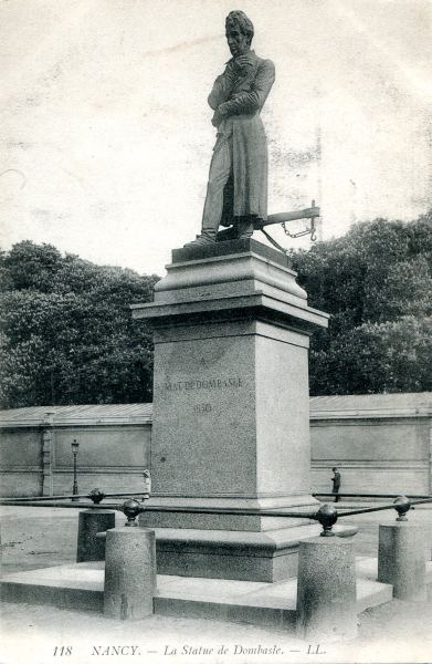 Nancy Statue Dombasle 05