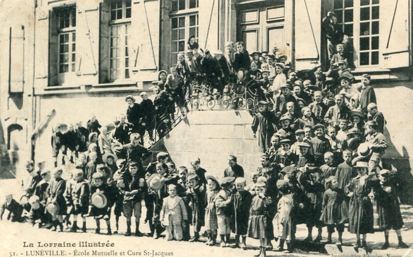 École mutuelle et Cure