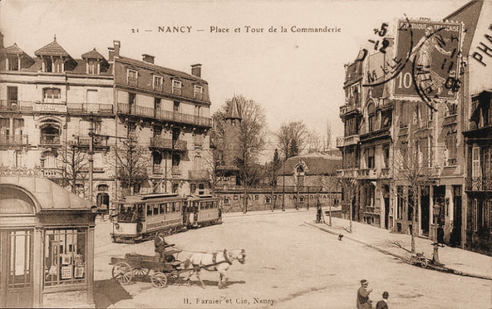 Place de la Commanderie