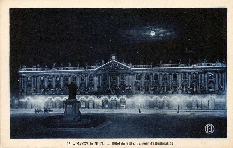 35 - Hôtel de Ville