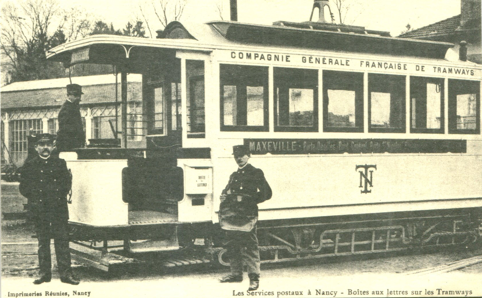 Boîtes aux lettres sur les tramways