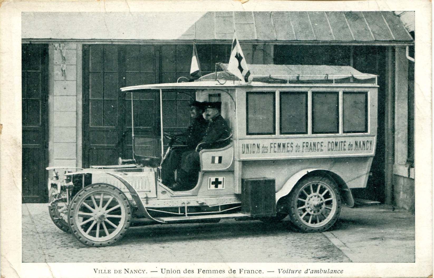 Voiture d'ambulance