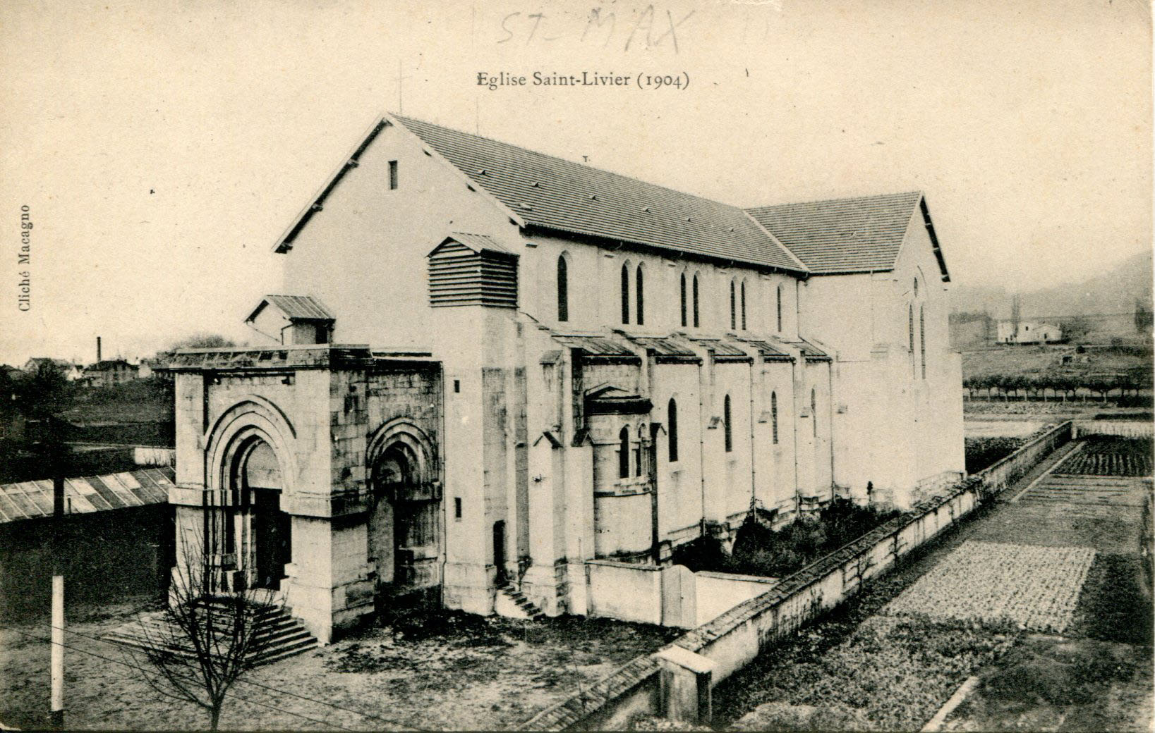 L'Église en 1904