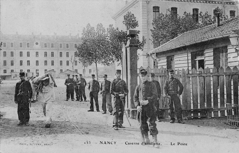 Le Poste