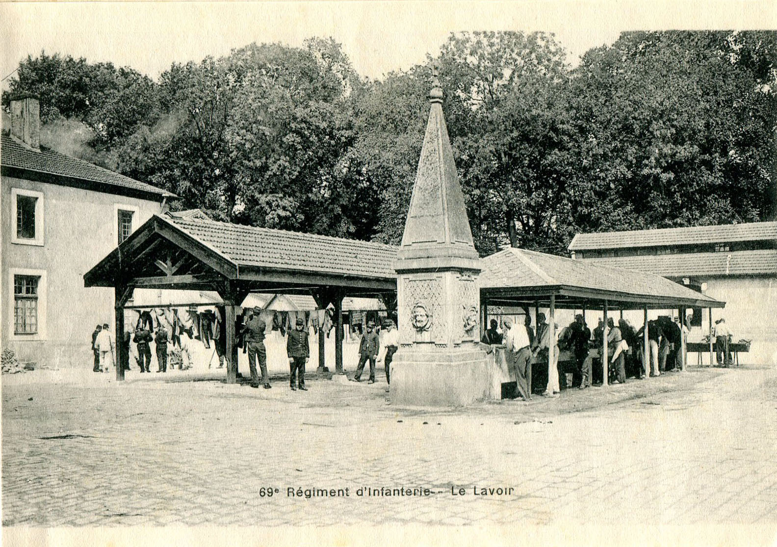 06 - Le lavoir