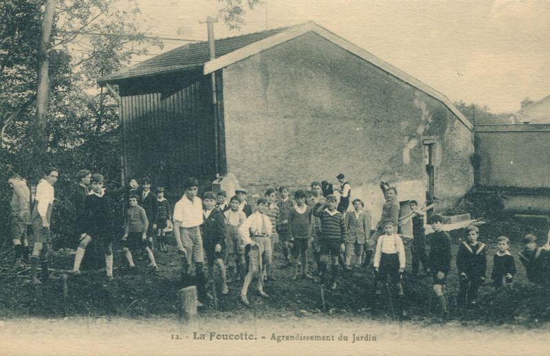 12 - Agrandissement du jardin